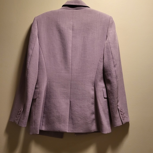 Ladies Anne Klein skirt suit - Picture 2 of 12